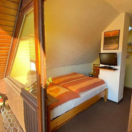 Gemuetliches Zimmer Zentral In Der Lueneburger Heide Schneverdingen Dış mekan fotoğraf