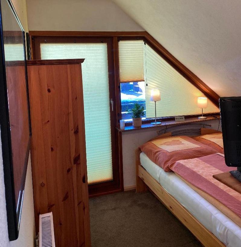 Gemuetliches Zimmer Zentral In Der Lueneburger Heide Schneverdingen Dış mekan fotoğraf